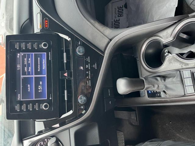 4T1G11BK2RU112204 - 2024 TOYOTA CAMRY SE NIGHT SHADE SILVER photo 9