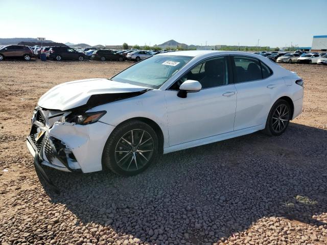 4T1G11AK6RU858706 - 2024 TOYOTA CAMRY SE NIGHT SHADE WHITE photo 1