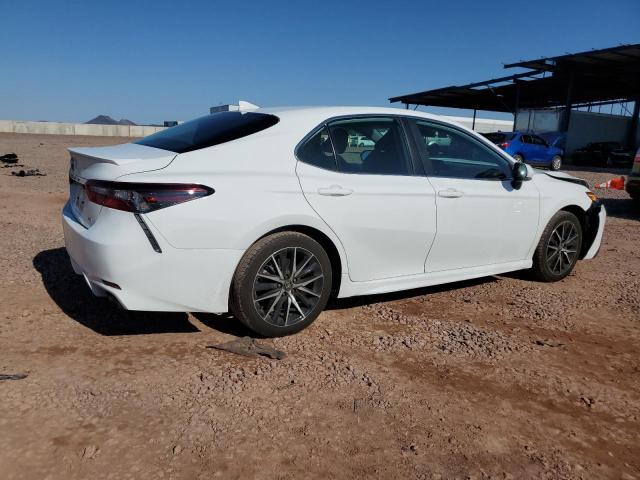 4T1G11AK6RU858706 - 2024 TOYOTA CAMRY SE NIGHT SHADE WHITE photo 3