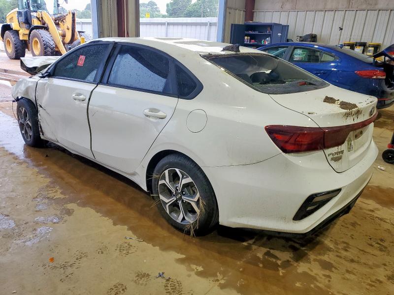 3KPF24AD7KE006739 - 2019 KIA FORTE FE WHITE photo 2