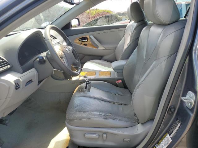 4T1BK46K07U047658 - 2007 TOYOTA CAMRY LE GRAY photo 7