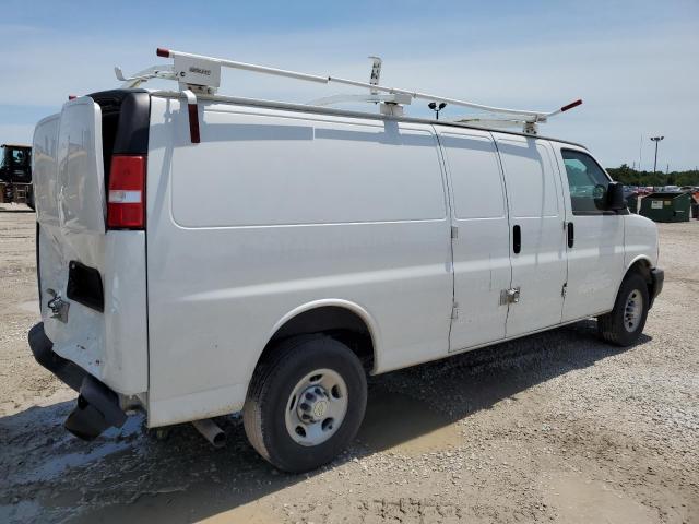 1GCZGHFPXP1184664 - 2023 CHEVROLET EXPRESS G3 WHITE photo 3