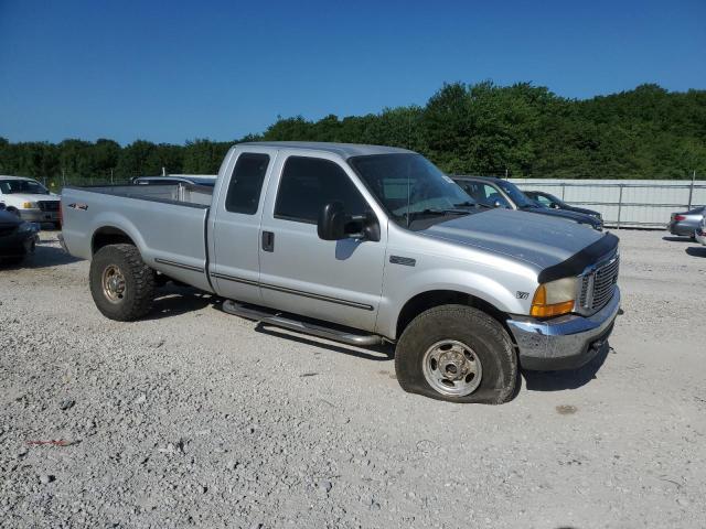 1FTNX21F6XEB97673 - 1999 FORD F-250 SUPER DUTY SILVER photo 4