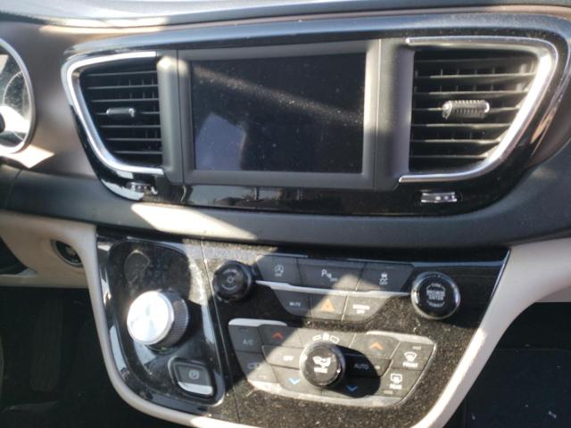 2C4RC1BG1KR531604 - 2019 CHRYSLER PACIFICA TOURING L WHITE photo 9