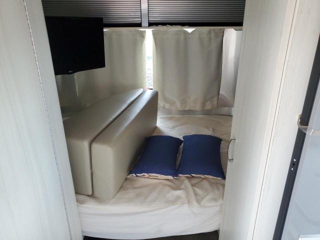 1STHRAC18HJ536513 - 2017 AIRS CAMPER ვერცხლისფერი ფოტო 6