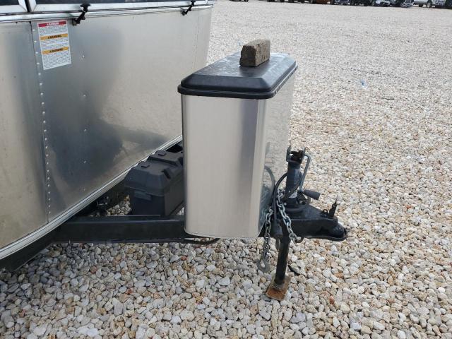 1STHRAC18HJ536513 - 2017 AIRS CAMPER ვერცხლისფერი ფოტო 8