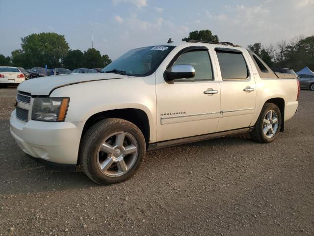 3GNTKGE38BG142007 - 2011 CHEVROLET AVALANCHE LTZ CREAM photo 1