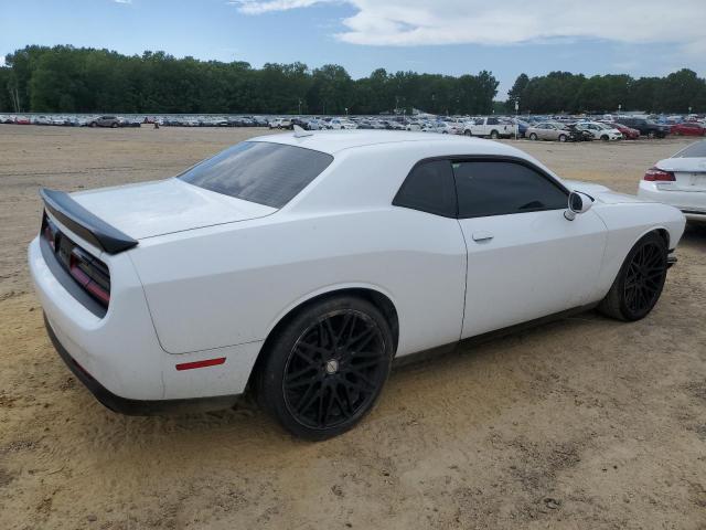 2C3CDZBT7LH143139 - 2020 DODGE CHALLENGER R/T WHITE photo 3