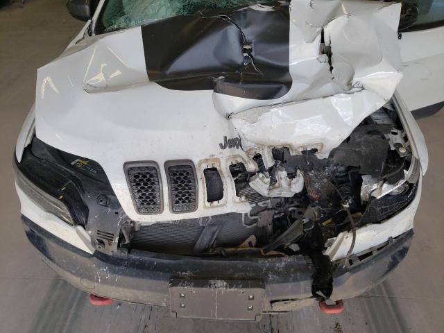 1C4PJMBX4KD115063 - 2019 JEEP CHEROKEE TRAILHAWK WHITE photo 12