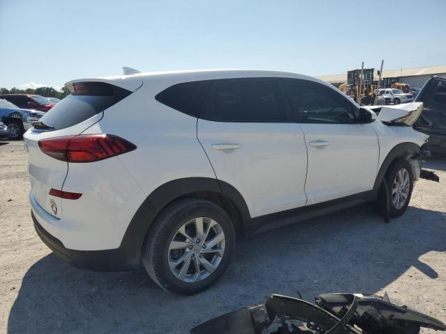 KM8J23A42KU936775 - 2019 HYUNDAI TUCSON SE WHITE photo 3