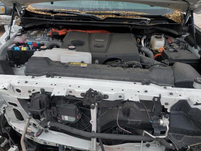5TFNC5DB8RX044452 - 2024 TOYOTA TUNDRA CREWMAX PLATINUM თეთრი ფოტო 11