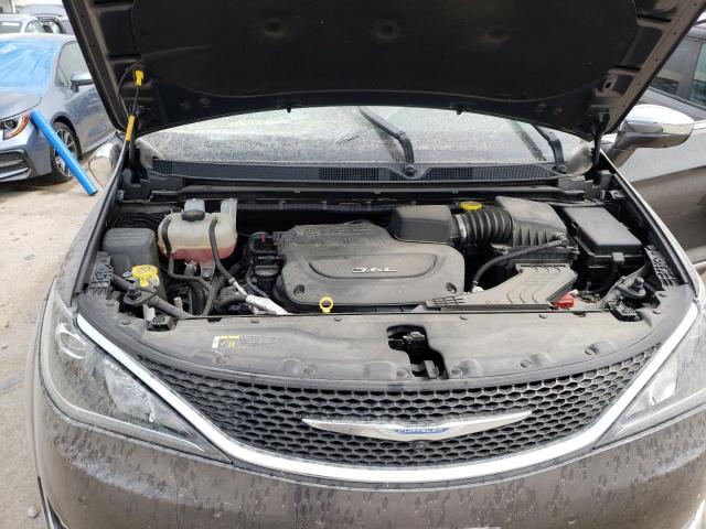 2C4RC1GG6JR132159 - 2018 CHRYSLER PACIFICA LIMITED GRAY photo 11