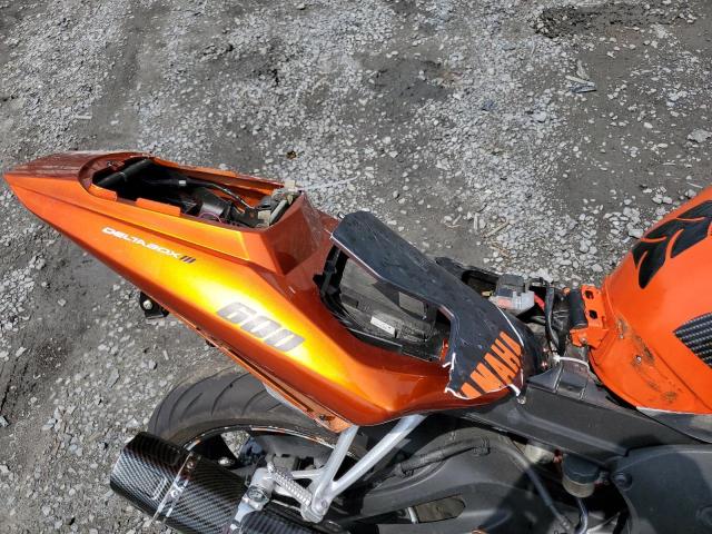 JYARJ06E94A019083 - 2004 YAMAHA YZFR6 L ORANGE photo 9