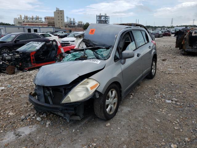 3N1BC13EX9L411678 - 2009 NISSAN VERSA S GRAY photo 2