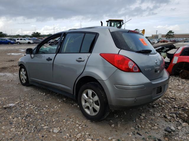 3N1BC13EX9L411678 - 2009 NISSAN VERSA S GRAY photo 3