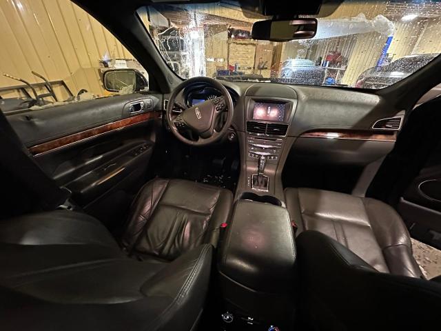 2LMHJ5NK3HBL01668 - 2017 LINCOLN MKT BLACK photo 9