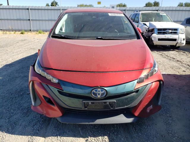 JTDKARFP4H3024956 - 2017 TOYOTA PRIUS PRIM 红色 照片 5