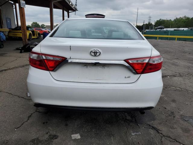 4T1BF1FK6HU779426 - 2017 TOYOTA CAMRY LE WHITE photo 6