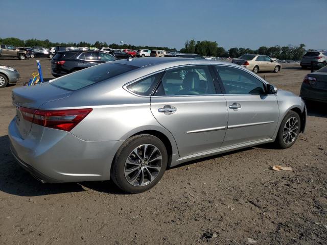 4T1BK1EB9JU269090 - 2018 TOYOTA AVALON XLE SILVER photo 3