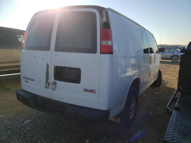 1GTGG25V271148973 - 2007 GMC SAVANA G2500 WHITE photo 4