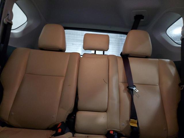 JTMWFREV4HD102388 - 2017 TOYOTA RAV4 XLE WHITE photo 10