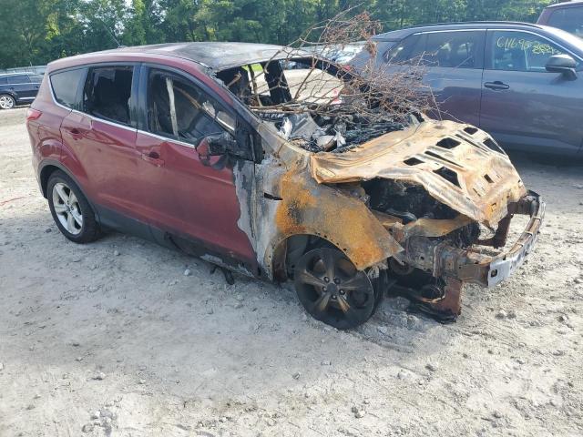1FMCU9G93FUB15277 - 2015 FORD ESCAPE SE RED photo 4