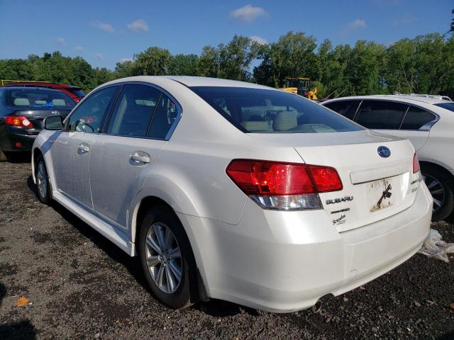 4S3BMBG60B3232442 - 2011 SUBARU LEGACY 2.5I PREMIUM WHITE photo 2