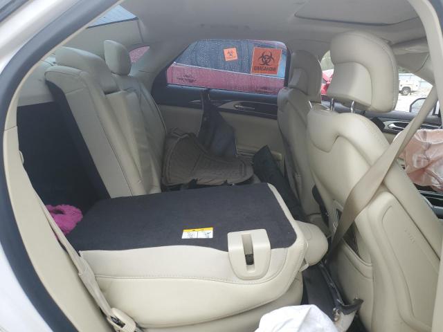 3LN6L2JK8DR809793 - 2013 LINCOLN MKZ WHITE photo 10