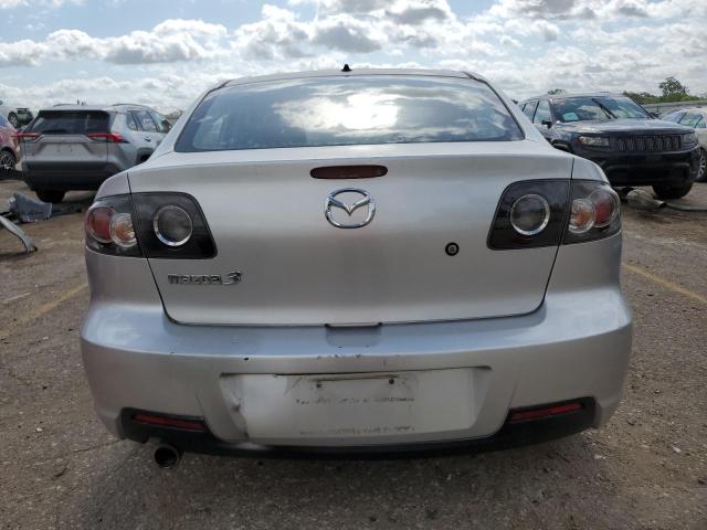 JM1BK12G281854819 - 2008 MAZDA 3 I SILVER photo 6