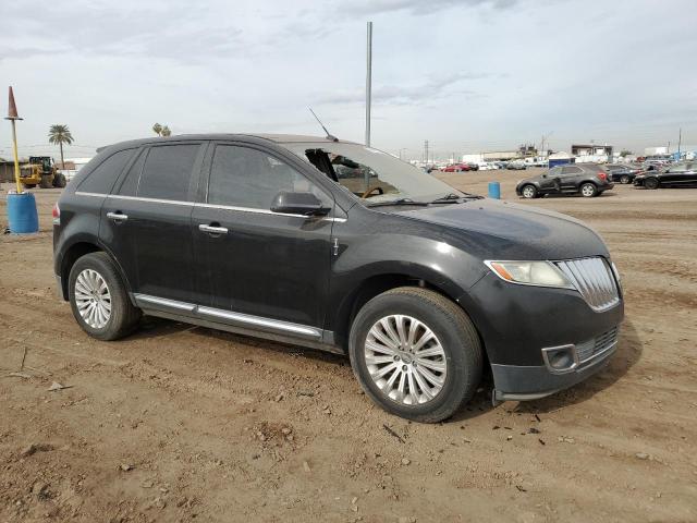 2LMDJ6JK3BBJ27649 - 2011 LINCOLN MKX BLACK photo 4