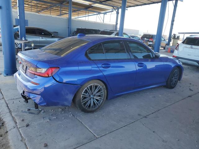 3MW5U7J08M8B86395 - 2021 BMW M340I BLUE photo 3