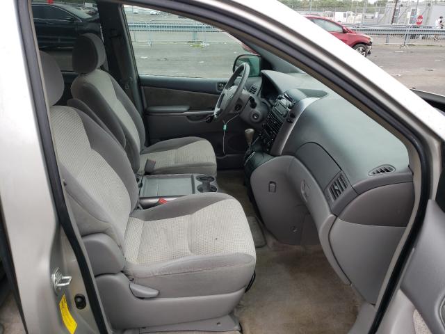 5TDZK23C08S222775 - 2008 TOYOTA SIENNA CE SILVER photo 5