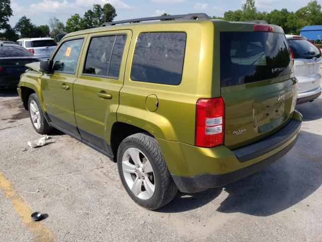 1C4NJPFB6CD664594 - 2012 JEEP PATRIOT LATITUDE GREEN photo 2