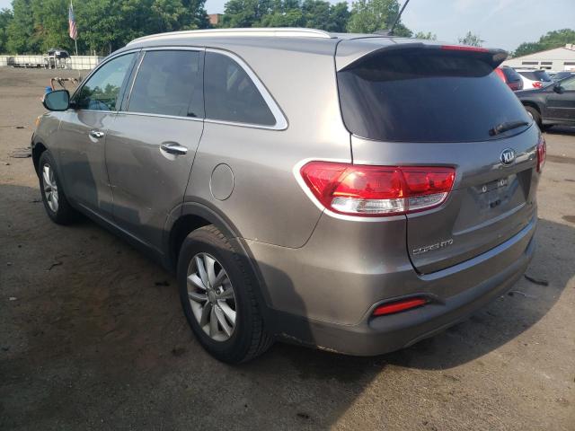 5XYPG4A37GG183671 - 2016 KIA SORENTO LX SILVER photo 2