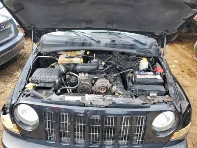 1J4GL38K35W637377 - 2005 JEEP LIBERTY RENEGADE 黑色 照片 12