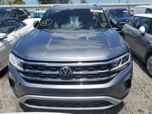 1V2WE2CA4PC215271 - 2023 VOLKSWAGEN ATLAS CROS SE GRAY photo 5