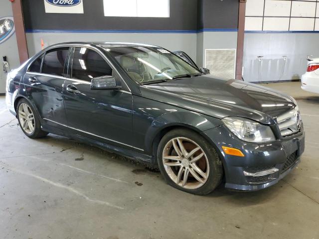 WDDGF8AB2DG043284 - 2013 MERCEDES-BENZ C 300 4MATIC GRAY photo 4