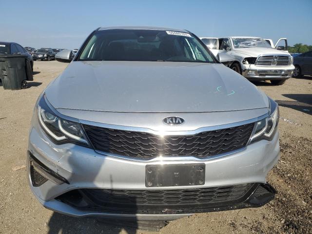 5XXGT4L31KG319198 - 2019 KIA OPTIMA LX SILVER photo 5