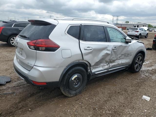 JN8AT2MV1JW320279 - 2018 NISSAN ROGUE S SILVER photo 3