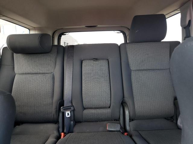 1J4RG4GK9AC130435 - 2010 JEEP COMMANDER SPORT თეთრი ფოტო 10