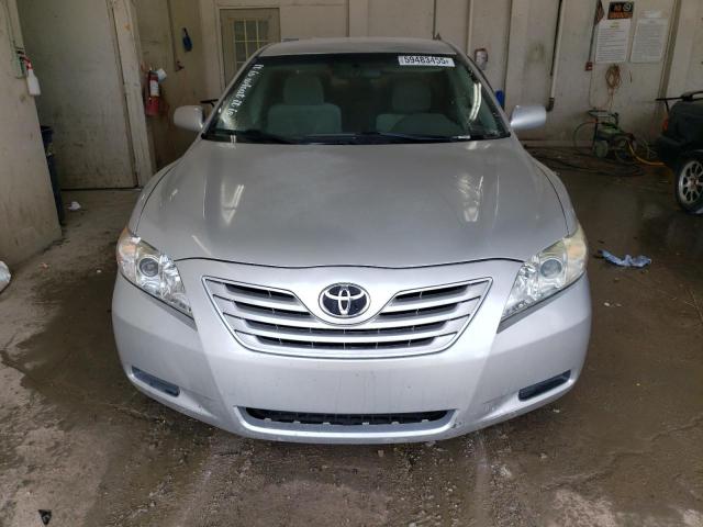 4T1BK46K98U060085 - 2008 TOYOTA CAMRY LE SILVER photo 5
