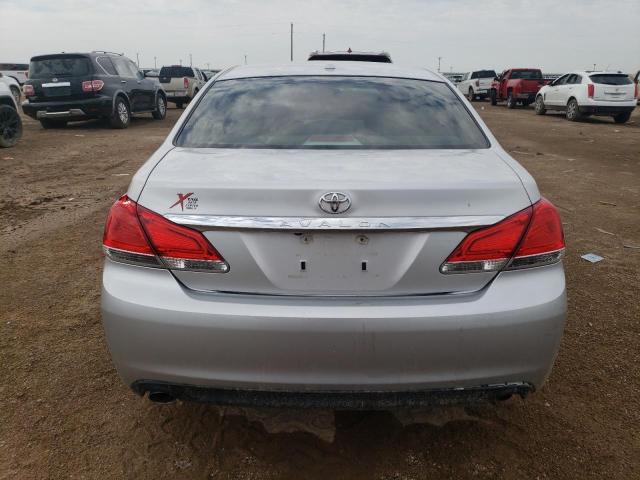 4T1BK3DB5BU430582 - 2011 TOYOTA AVALON BASE SILVER photo 6