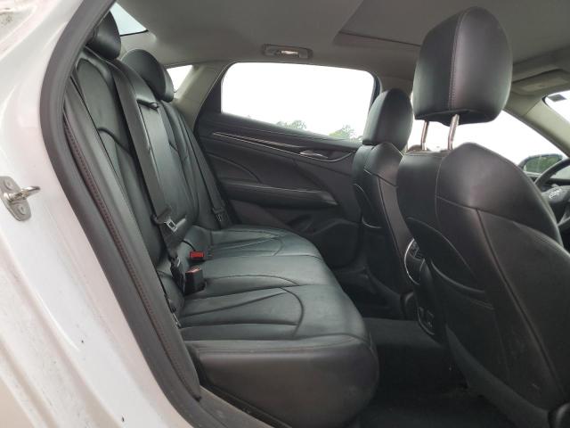1G4ZR5SZ2JU123844 - 2018 BUICK LACROSSE PREMIUM Білий фото 10