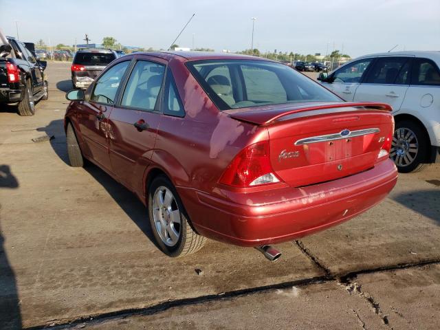 1FAFP38372W151610 - 2002 FORD FOCUS ZTS MAROON photo 2