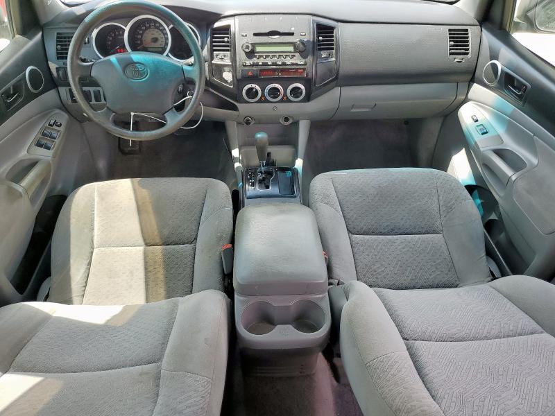 5TEJU62N08Z495798 - 2008 TOYOTA TACOMA DOUBLE CAB PRERUNNER WHITE photo 8