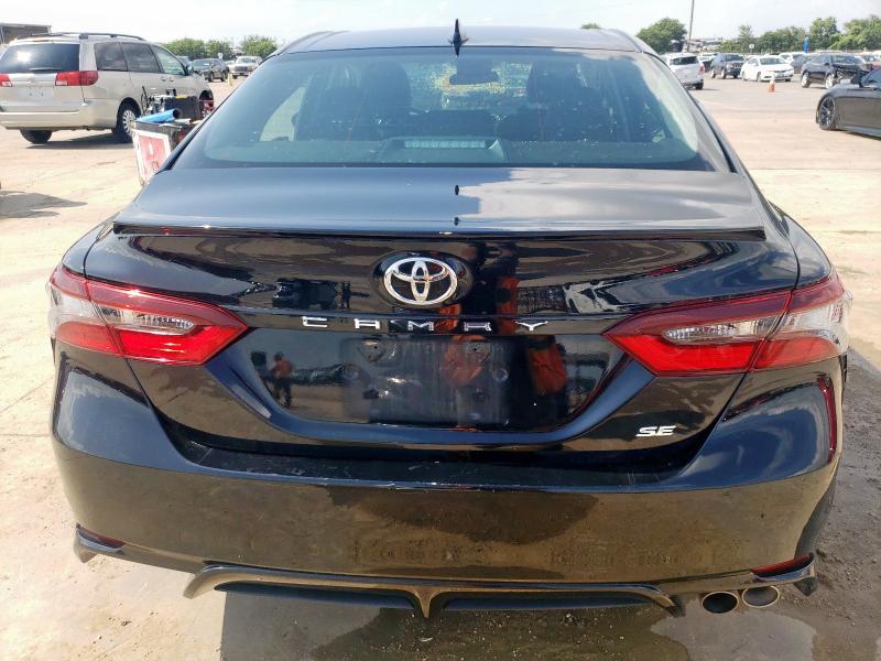4T1G11AK0PU830218 - 2023 TOYOTA CAMRY SE NIGHT SHADE BLACK photo 6