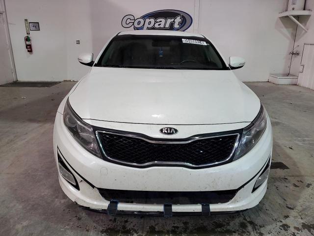 KNAGM4A7XF5619462 - 2015 KIA OPTIMA LX WHITE photo 5