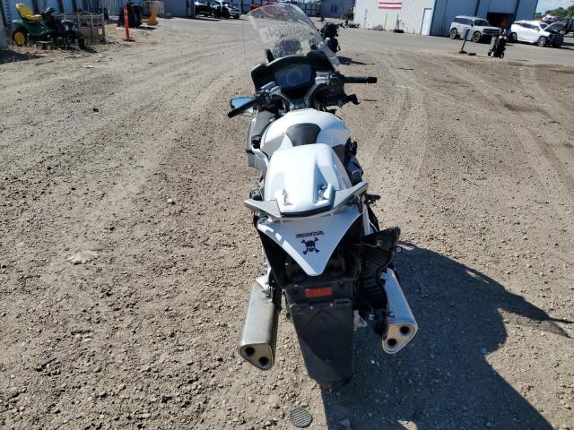 JH2SC51789K600606 - 2009 HONDA ST1300 P WHITE photo 4