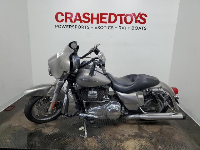 1HD1KB4139Y669485 - 2009 HARLEY-DAVIDSON FLHX GRAY photo 3