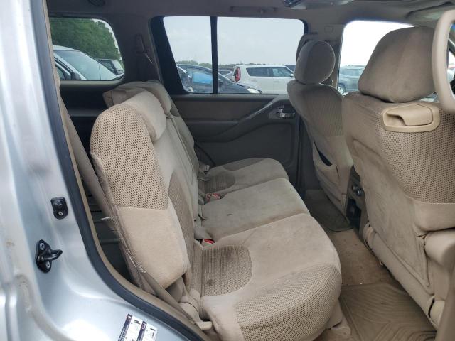 5N1AR18U66C613444 - 2006 NISSAN PATHFINDER LE SILVER photo 11